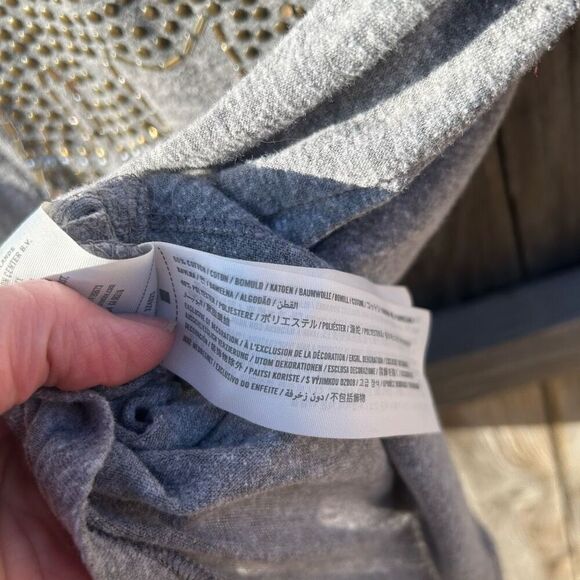 Hollister tshirt short sleeve elephant gem design size large - Picture 5 of 7